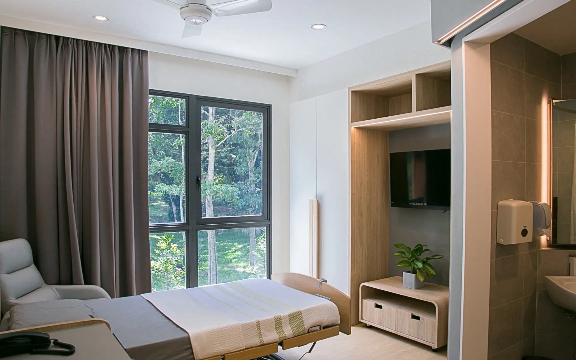 Signature Suite