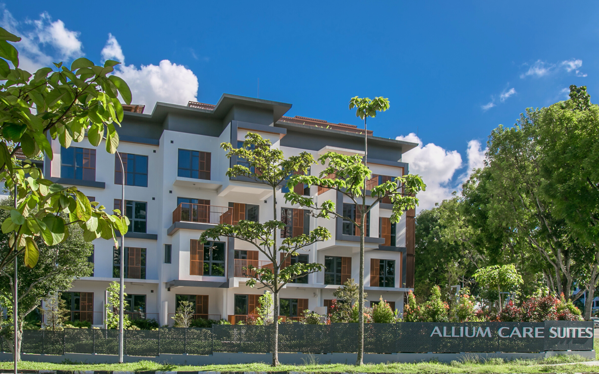 Luxury residential care suite